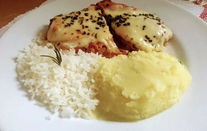 Frango à parmegiana